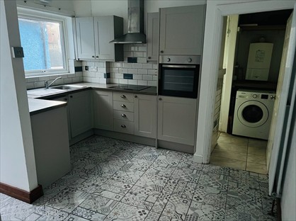 Room in a Shared House, The Empire Building, DA1