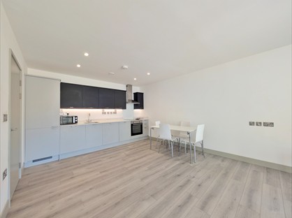 1 Bed Flat, Hessel Street, E1