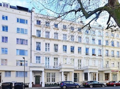 Studio Flat, Leinster Gardens, W2
