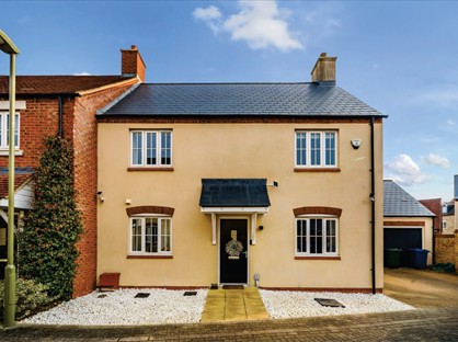 3 Bed Semi-Detached House, Huntingdon Road, OX26