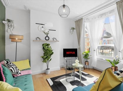 2 Bed Semi-Detached House, Janson Road, E15