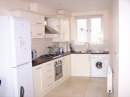 2 Bed Flat, Broughton, MK10