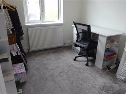 Room in a Shared House, Crossley Road, M19