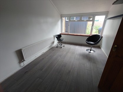 3 Bed Bungalow, Bishopsfield, CM18