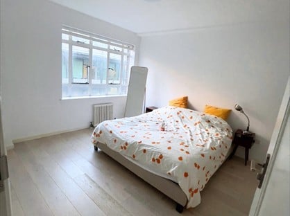 Room in a Shared Flat, Paramount Court, WC1E
