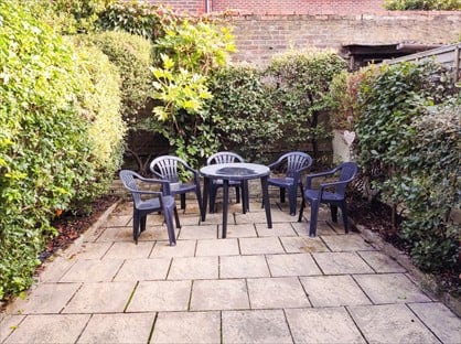6 Bed Terraced House, Harberson Road, SW12