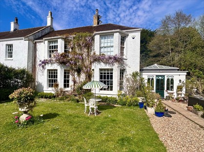 5 Bed Semi-Detached House, Ferney, GL11
