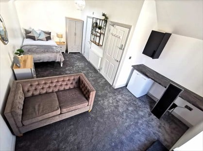 Room in a Shared House, Pershore Road, B30