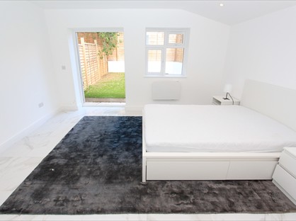 1 Bed Flat, Rucklidge Avenue, NW10