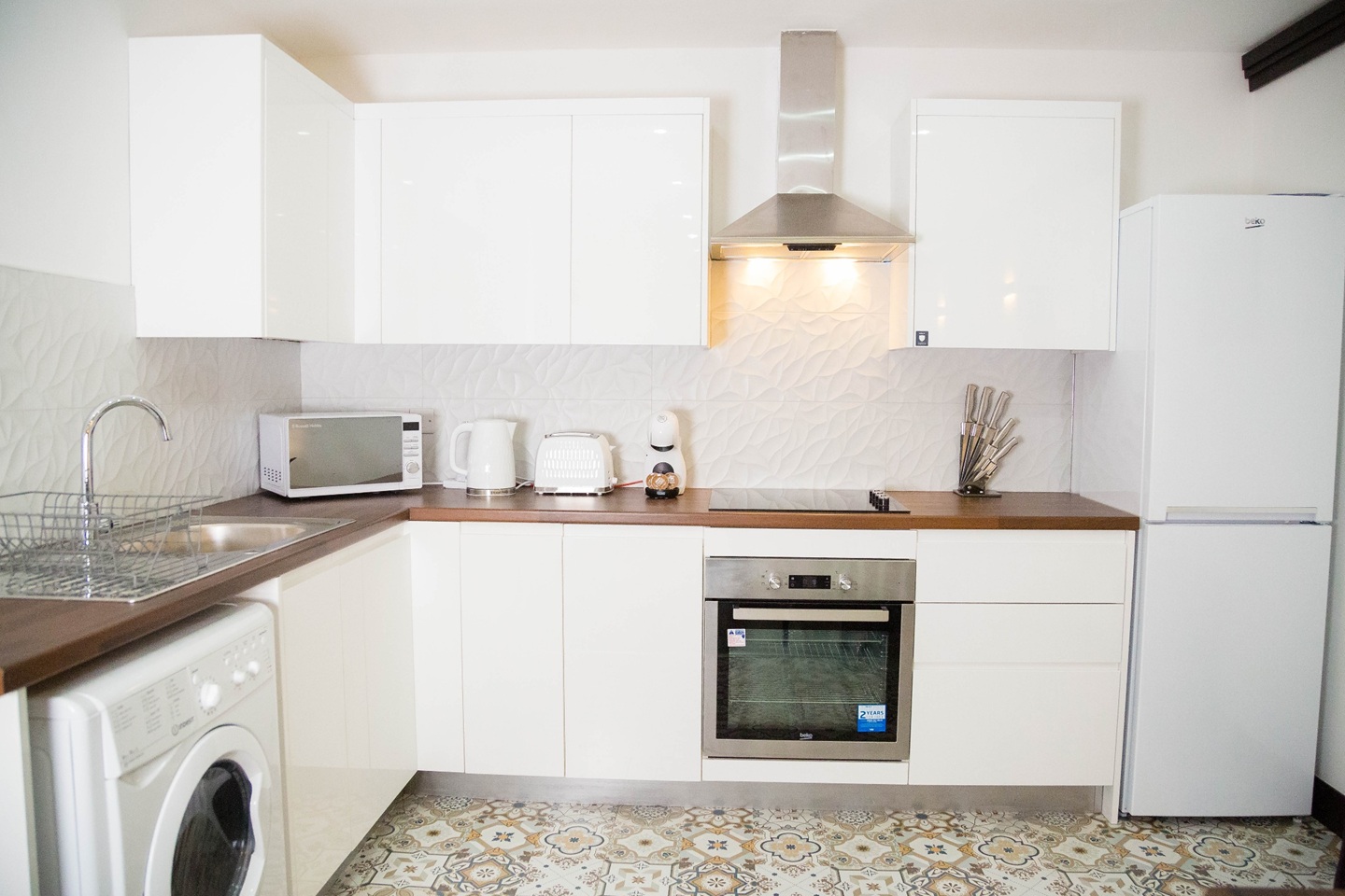 3 Bed Flat, Stretford Road, M16 photo 5