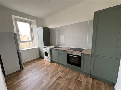 2 Bed Flat, Queen Street, AB42