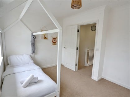 3 Bed Semi-Detached House, Bandy Fields Place, M7