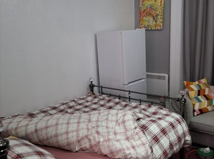 Studio Flat, Bond Str, WF13