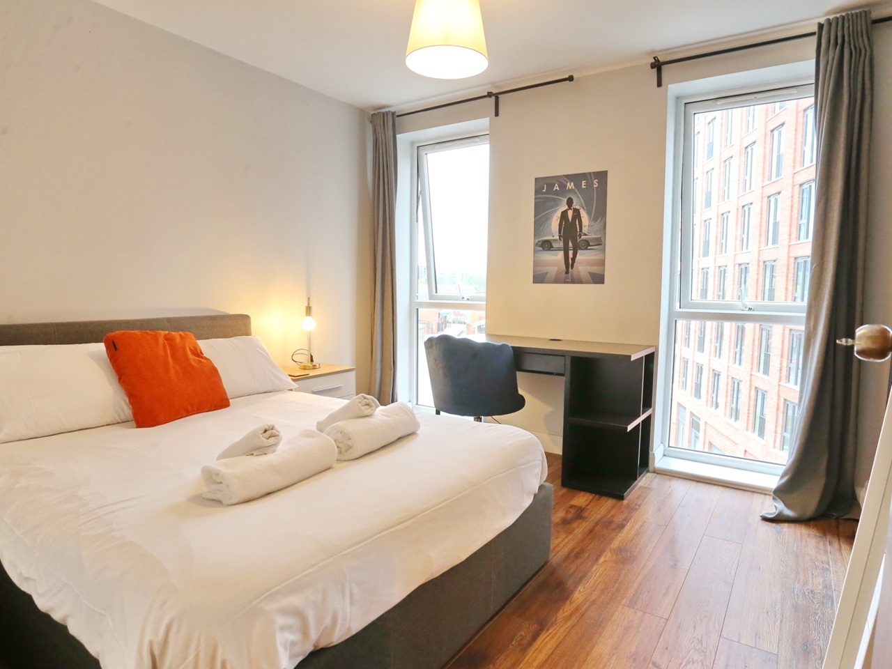 Manchester - 2 Bed Flat, The Riley Building, M5 - To Rent Now for £ ...