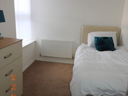 1 Bed Flat, The Halls, NE63