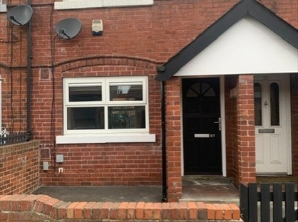 2 Bed Terraced House, Lincoln Street, S66