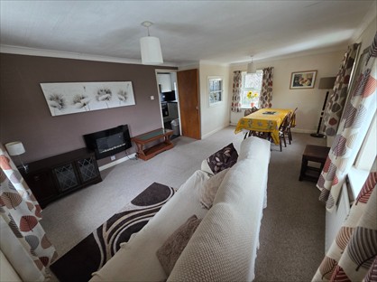 1 Bed Flat, The Square, CA5