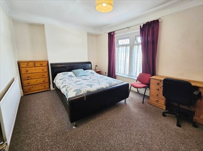 4 Bed Terraced House, Alexandra Terrace, SA2