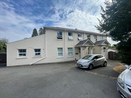 3 Bed Flat, Great Malvern, WR14