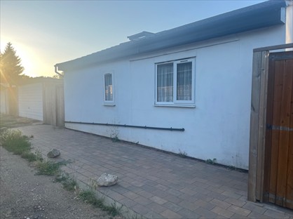 1 Bed Bungalow, Broxbourne, EN10