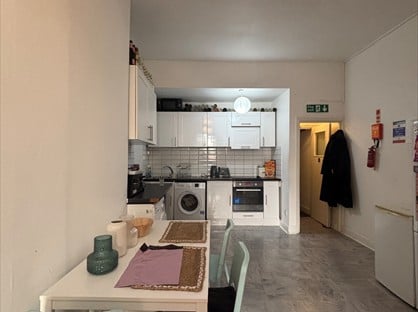 5 Bed Flat, St John Street, EC1V