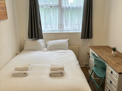 Room in a Shared Flat, Green Lanes, N4
