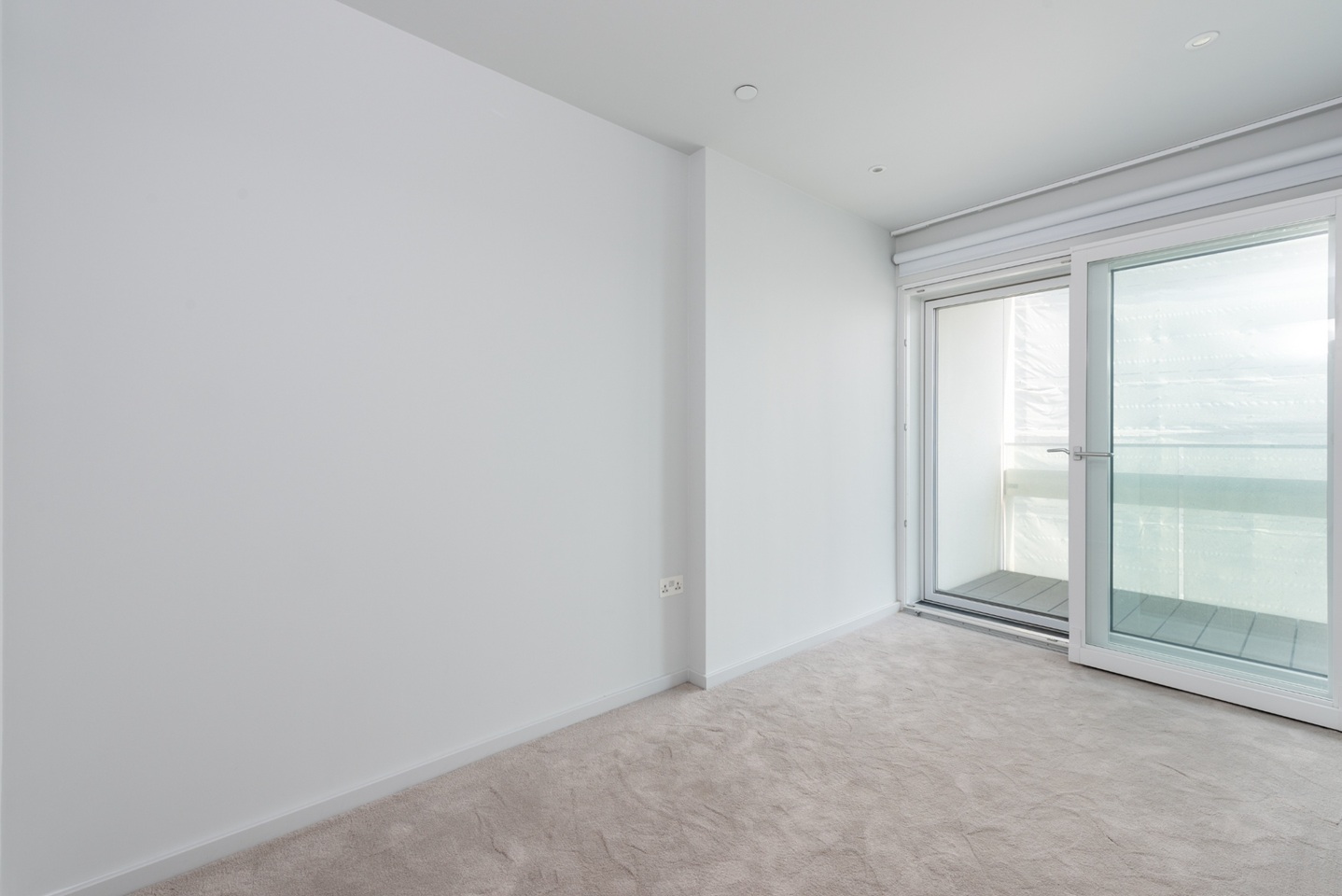 London - 2 Bed Flat, York Way, N7 - To Rent Now for £2,626.00 p/m