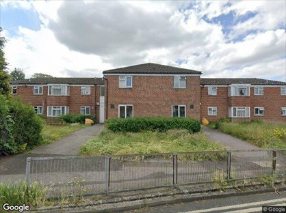 1 Bed Flat, Brackendale, SN7