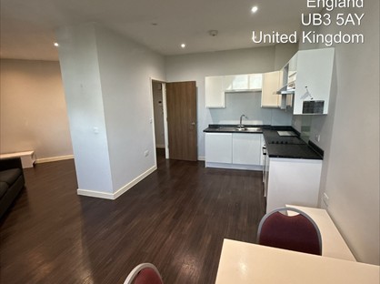 Studio Flat, Axis House, UB3