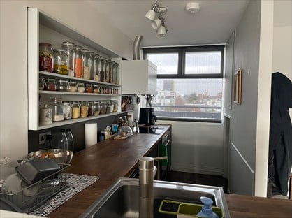 Room in a Shared Flat, Bradstock Road, E9