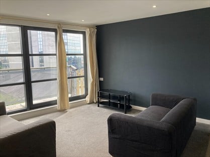 2 Bed Flat, Castle Buildings, SA1