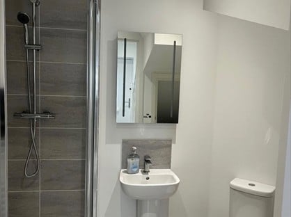 2 Bed Semi-Detached House, Copper Beech Court, LS16