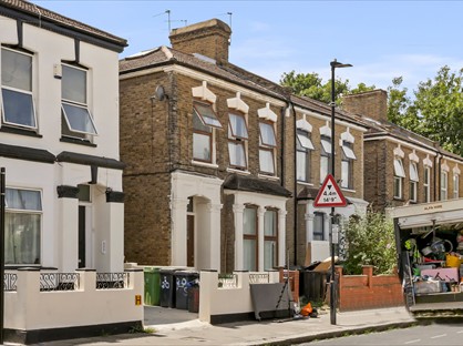 2 Bed Terraced House, Ruskin Road, N17