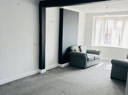 3 Bed Detached House, Bedroom Detached House, LL18