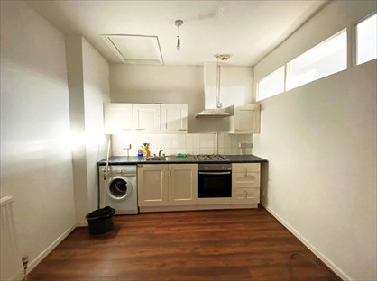 4 Bed Flat, Melbourne Street, SK15