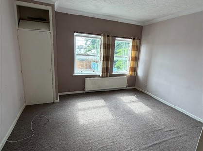 1 Bed Flat, Grand Court, ME7