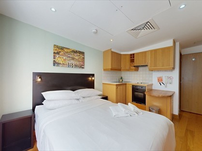 Studio Flat, Bloomsbury, WC1H
