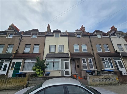 3 Bed Terraced House, Ordnance Road, EN3