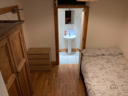 Room in a Shared House, Riverview Street, BT9