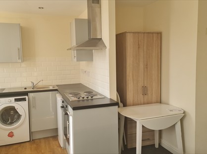 Studio Flat, Bolton, BL1
