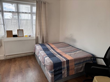 Room in a Shared House, Ewellhurst Road, IG5