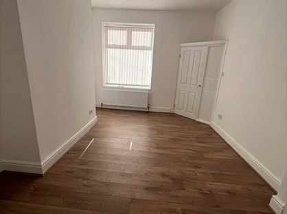 3 Bed Terraced House, Copster Hill Road, OL8
