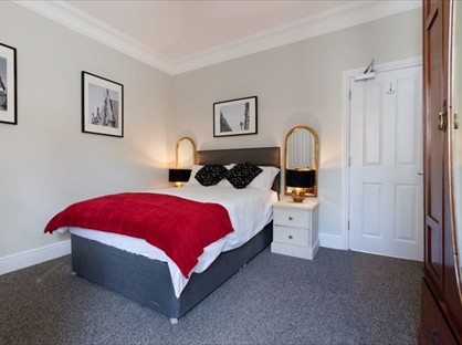 Room in a Shared House, Waverley Road, RG30