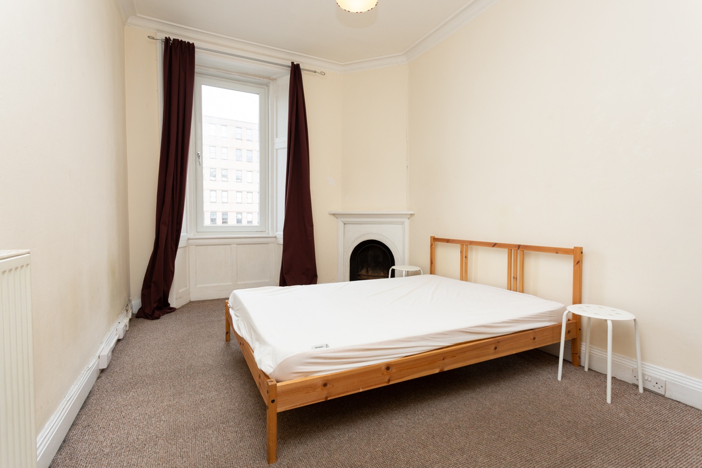 2 Bed Flat, Parsons Green Terrace, EH8 photo 3