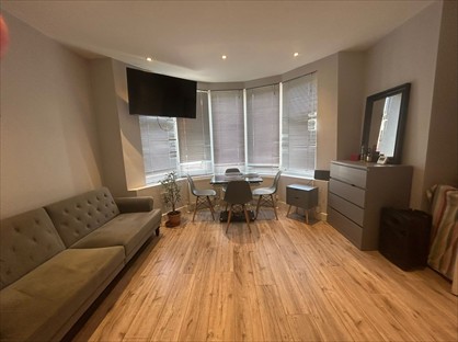 1 Bed Flat, Finchley Lane, NW4