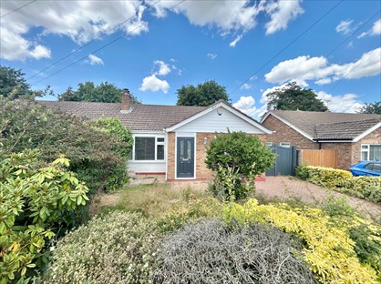 2 Bed Bungalow, Chegworth Gardens, ME10