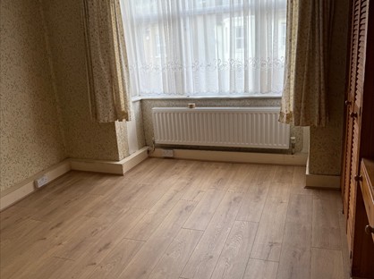 Room in a Shared House, Warwick Road, UB7