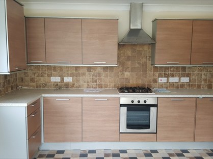 2 Bed Flat, Valley View, TN35