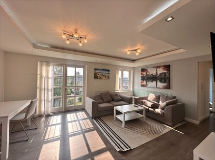 2 Bed Flat, Greenfield Court, SE9