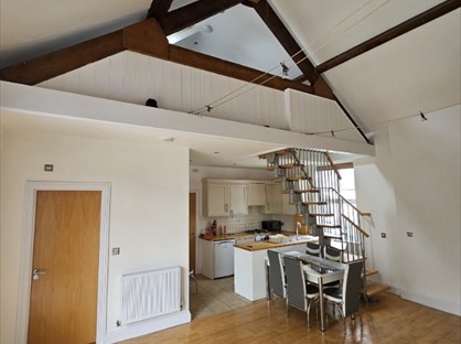 2 Bed Flat, Booths Hill Road, WA13